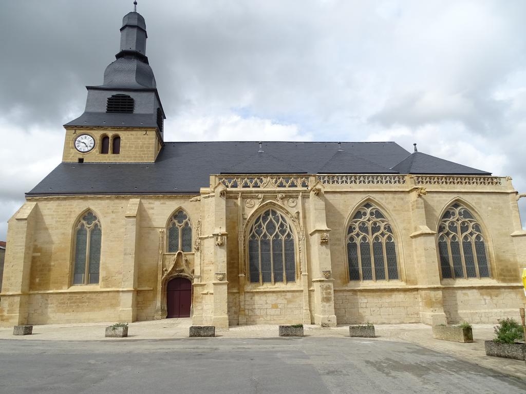 Auberge De Marville מראה חיצוני תמונה